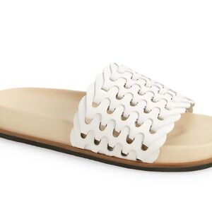 Rag & Bone White Woven Slide Sandals. Size 8